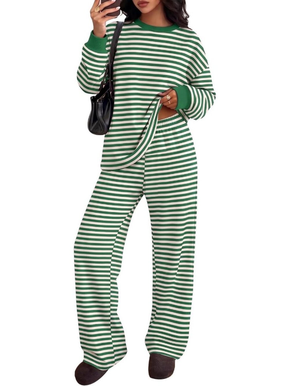 Chic Striped Two-Piece Lounge Set for Women - Perfect Travel & Airport Outfit